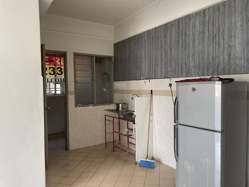 Kondominium untuk Dijual di Sri Hijau - CK Chong - Kitchen - PropertyGuru.com.my