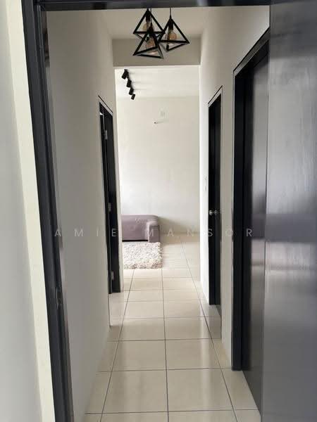 Pangsapuri untuk Disewa di Vista Danau Kota - Amie Mansor - Corridor - PropertyGuru.com.my