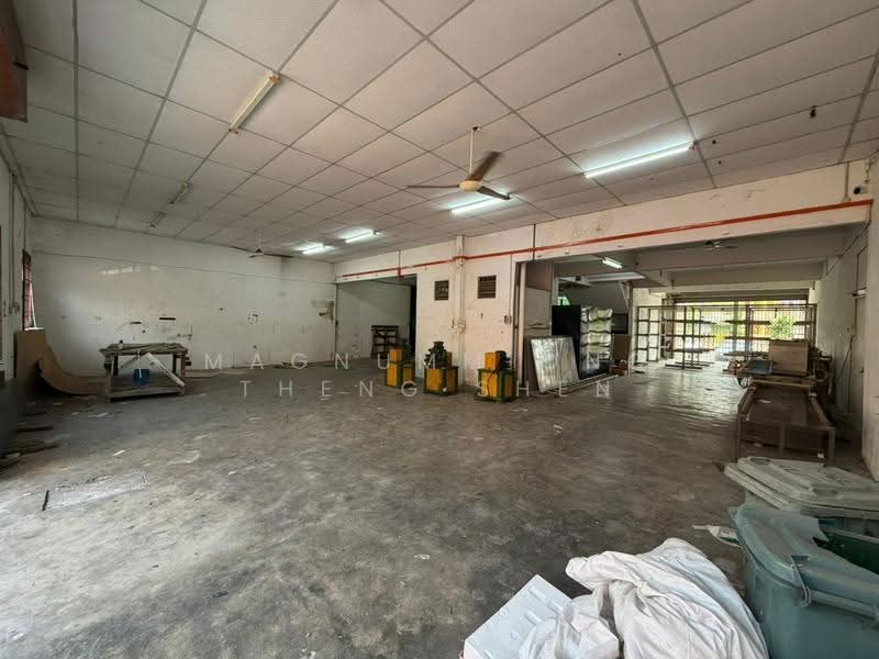 Shop for Sale in Taman Perwira Indah (Simpang Ampat) - Magnumm Ong Theng Shen - PropertyGuru.com.my