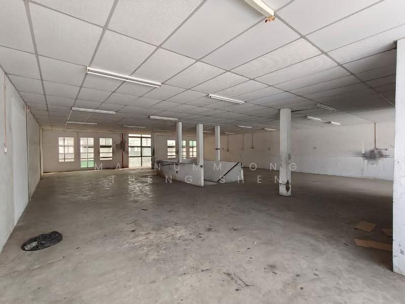 Shop for Sale in Taman Perwira Indah (Simpang Ampat) - Magnumm Ong Theng Shen - Interior - PropertyGuru.com.my