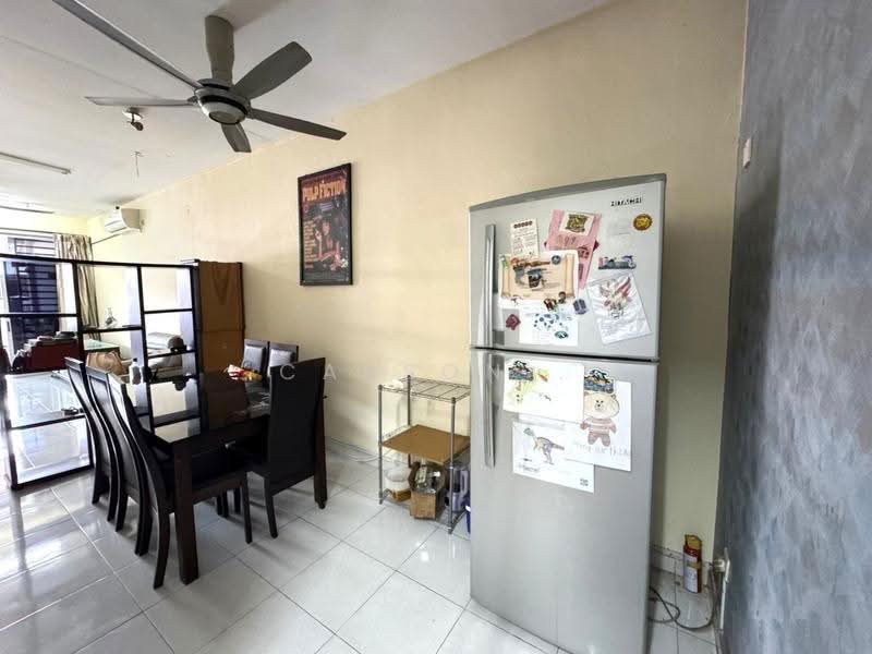 1-storey Terraced House for Sale in Taman JP Perdana (Johor Bahru) - Carson . - Dining Room - PropertyGuru.com.my