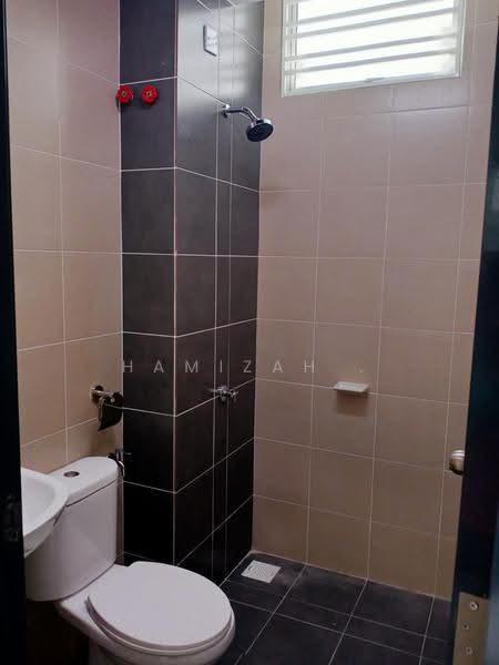 Rumah Bandar untuk Disewa di Dengkil (Selangor) - Hamizah . - PropertyGuru.com.my