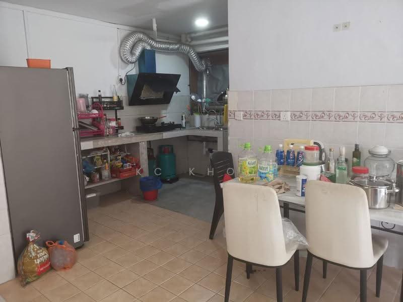 Apartment for Sale at Flora Damansara Apartment - KC Khoo - Kitchen - PropertyGuru.com.my