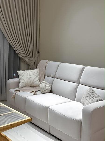 Condominium for Rent at Skyline KL - Queenie Chai - Living Room - PropertyGuru.com.my