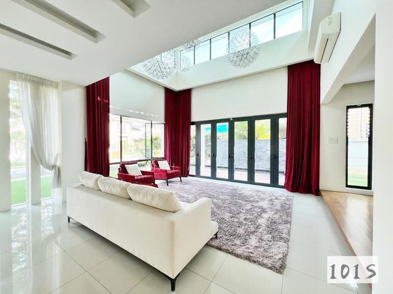 Bungalow House for Sale in Kota Kemuning (Shah Alam) - Sonia Soh - Living Room - PropertyGuru.com.my