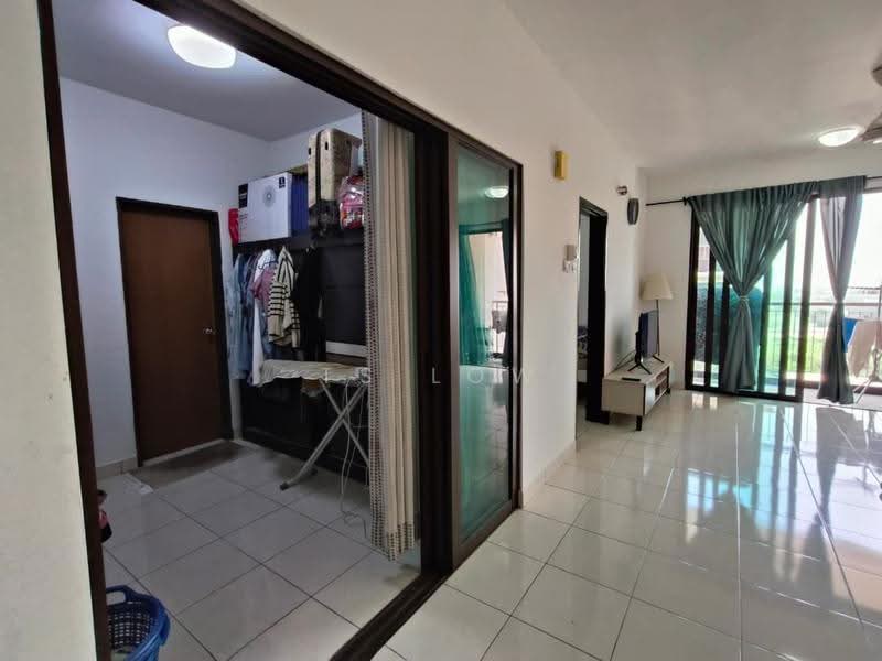 Condominium for Sale at Indah Alam (Subang Andaman) - TS Low - Living Room - PropertyGuru.com.my
