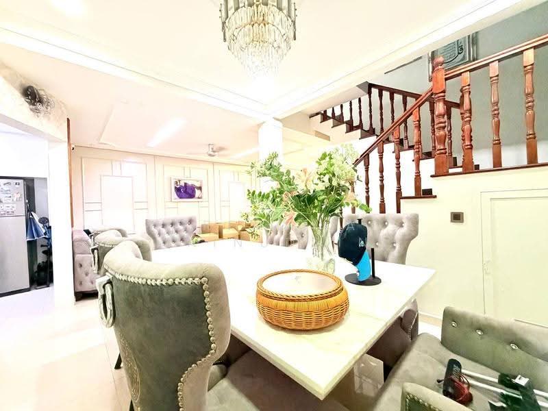 Rumah Teres 2-Tingkat untuk Dijual di Bandar Sri Damansara (Selangor) - NORFADILAH ZAINUDDIN - Dining Room - PropertyGuru.com.my