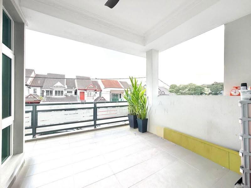 Rumah Teres 2-Tingkat untuk Dijual di Bandar Sri Damansara (Selangor) - NORFADILAH ZAINUDDIN - Balcony - PropertyGuru.com.my