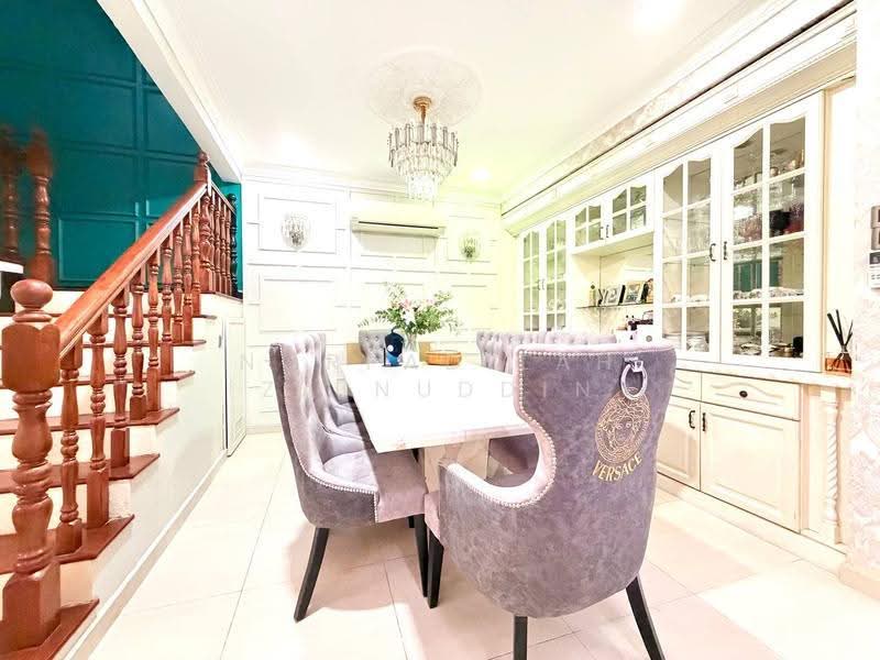 Rumah Teres 2-Tingkat untuk Dijual di Bandar Sri Damansara (Selangor) - NORFADILAH ZAINUDDIN - Dining Room - PropertyGuru.com.my