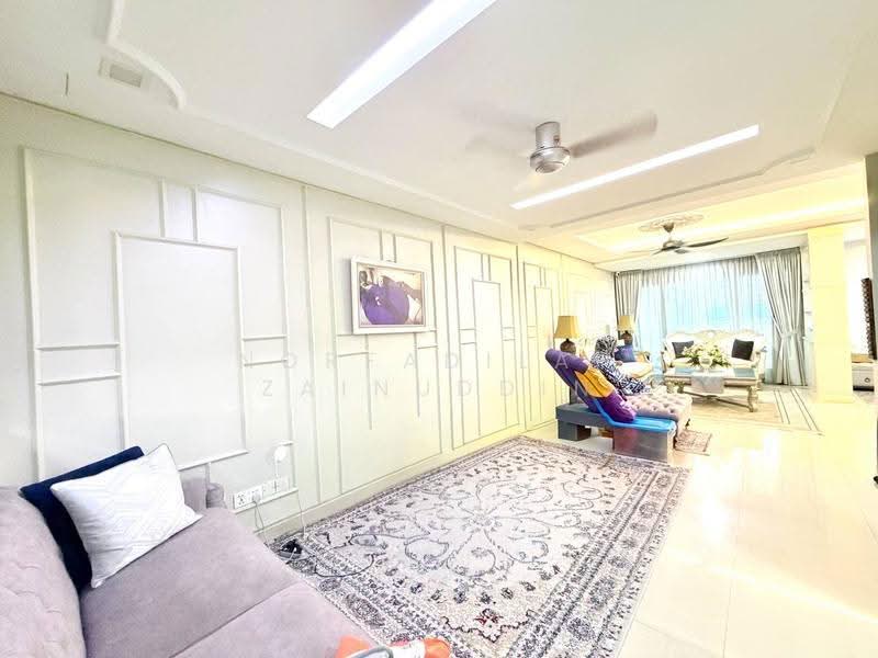 Rumah Teres 2-Tingkat untuk Dijual di Bandar Sri Damansara (Selangor) - NORFADILAH ZAINUDDIN - Living Room - PropertyGuru.com.my