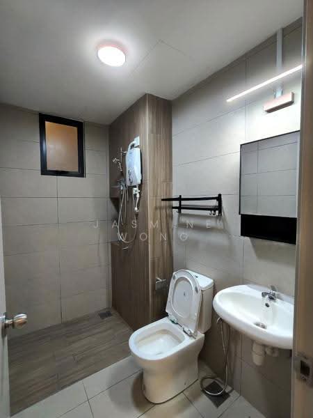 Kediaman Servis untuk Disewa di You City 3 - Jasmine Wong - Bathroom - PropertyGuru.com.my