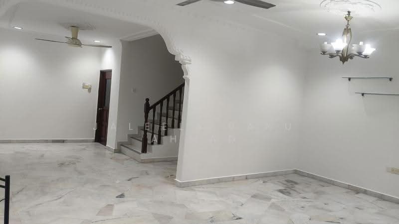 2-storey Terraced House for Rent in Klang (Selangor) - Jaleela Banu Ahmad - Living Room - PropertyGuru.com.my