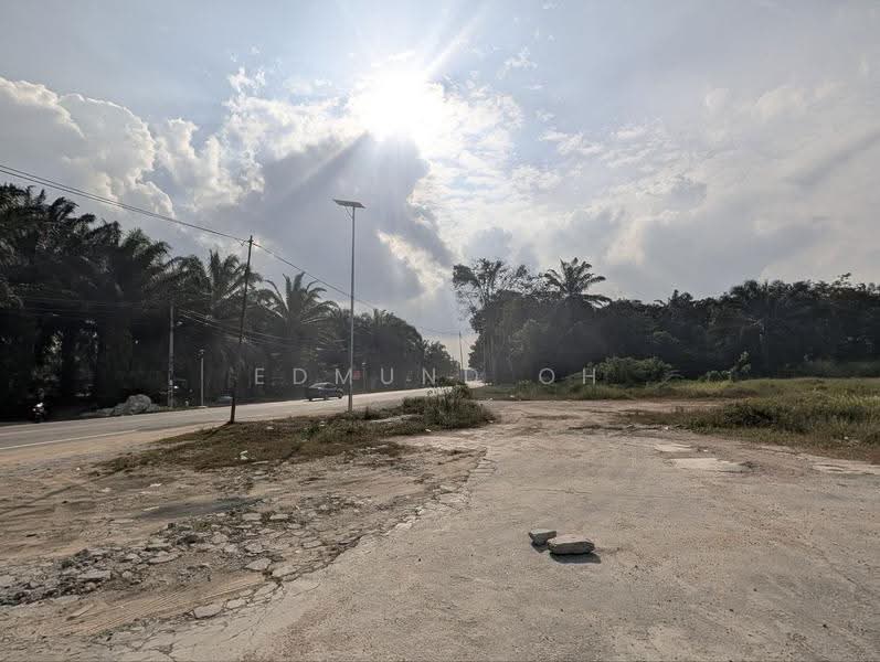 Industrial Land for Sale in Sungai Tiram (Ulu Tiram) - Edmund Oh - Exterior - PropertyGuru.com.my