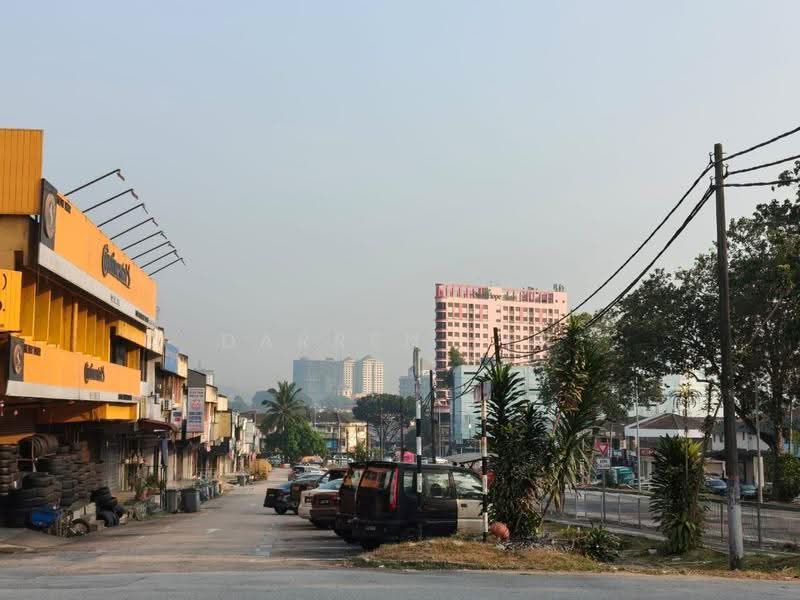 Kedai untuk Dijual di Taman Ungku Tun Aminah (Skudai) - Darren Ler - Exterior - PropertyGuru.com.my