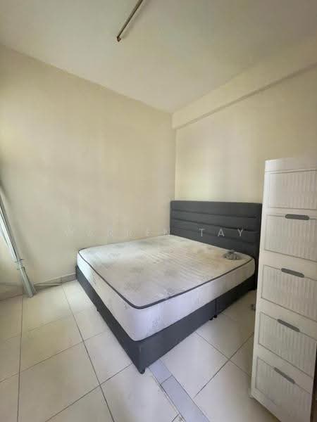 2-storey Terraced House for Rent in Senai (Kulai) - Warren Tay - Bedroom - PropertyGuru.com.my