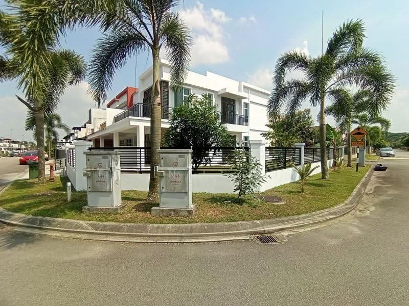 2-storey Terraced House for Sale in Taman Pulai Hijauan (Skudai) - Fatin Izzaty - PropertyGuru.com.my