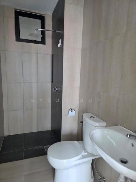 Kondominium untuk Disewa di D' Starlingtton - Gyson Goh - Bathroom - PropertyGuru.com.my
