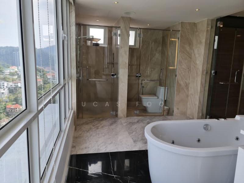Kondominium untuk Dijual di One Tanjong Condominium - Lucas Foo - Bathroom - PropertyGuru.com.my