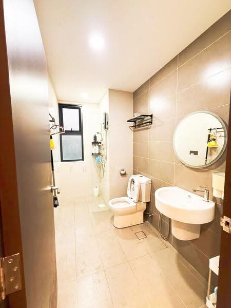 Condominium for Rent at Setia Sky Vista - Jerry Tan - Bathroom - PropertyGuru.com.my