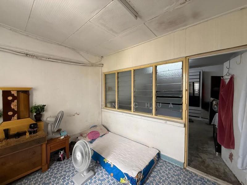 Rumah Teres 2-Tingkat untuk Dijual di Taman Pelangi (Johor Bahru) - Anson Chua - Bedroom - PropertyGuru.com.my