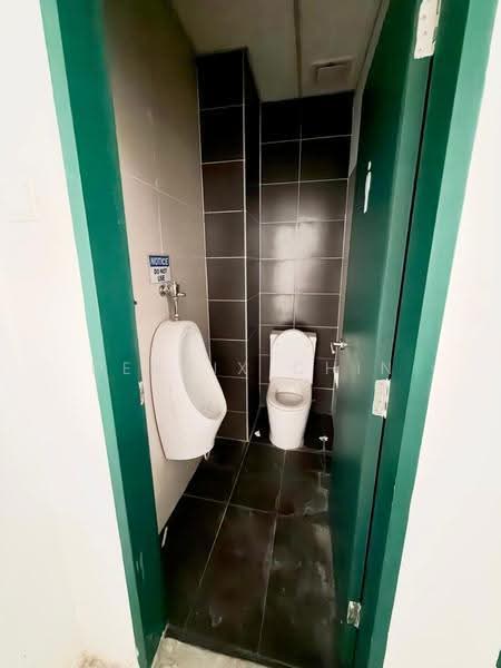 Office for Rent in BANDAR PUCHONG JAYA (Puchong) - Dennix Chin - Bathroom - PropertyGuru.com.my