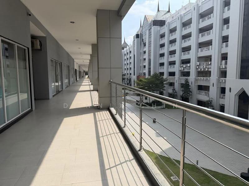 Office for Rent in BANDAR PUCHONG JAYA (Puchong) - Dennix Chin - Exterior - PropertyGuru.com.my