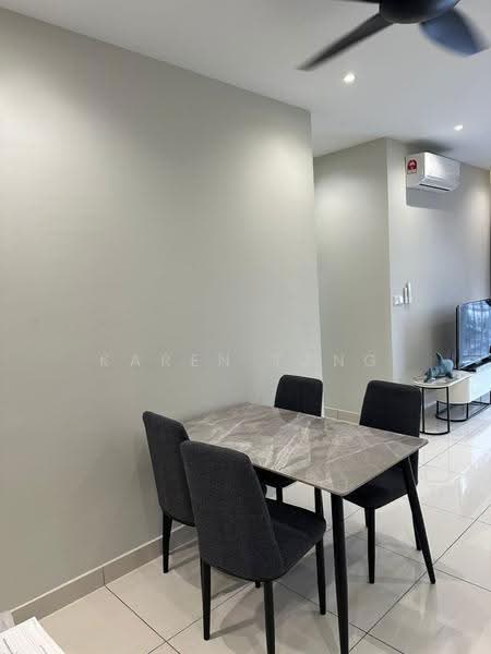 Kediaman Servis untuk Disewa di Traders Park - Karen Tang - Dining Room - PropertyGuru.com.my