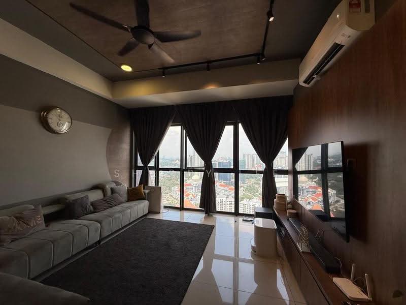 Kondominium untuk Dijual di The Era @ Duta North - Sherry Lee - Living Room - PropertyGuru.com.my