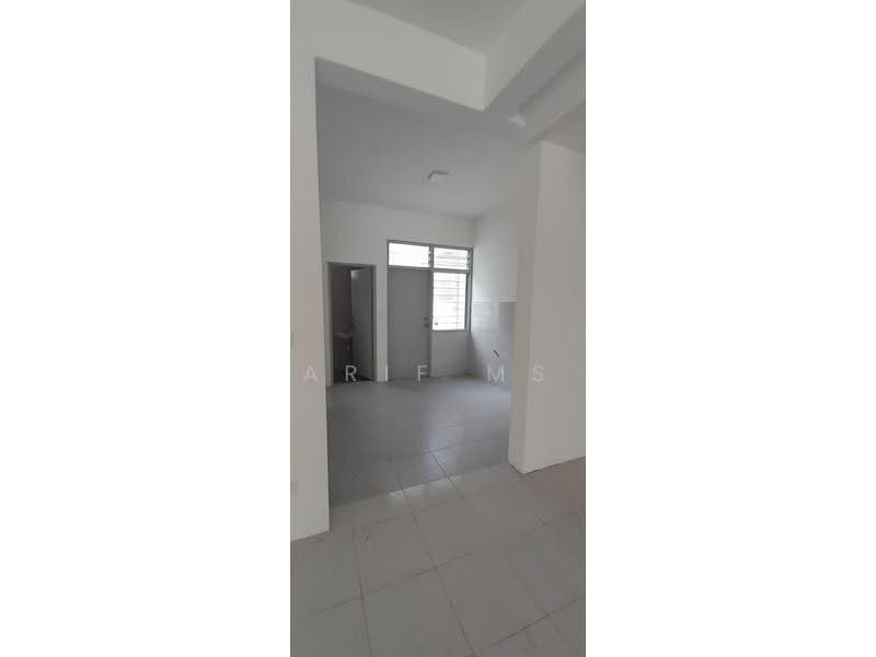 Rumah Teres 2-Tingkat untuk Disewa di Sri Saujana (Kota Tinggi) - Arif MS - Interior - PropertyGuru.com.my