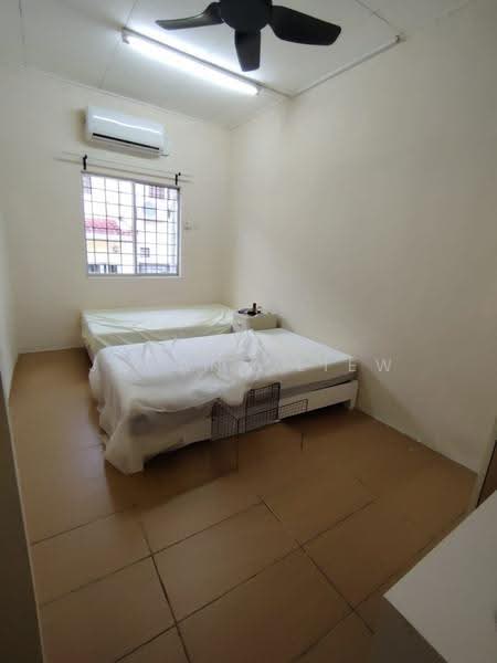 Rumah Teres 2-Tingkat untuk Dijual di Alam Damai (Cheras) - Jo-Ann Liew - Bedroom - PropertyGuru.com.my
