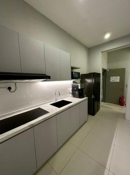 Pangsapuri untuk Disewa di D7 (D'Seven Lagoon Perdana) - Jasminn Tan - Kitchen - PropertyGuru.com.my