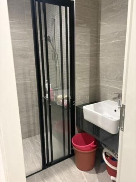 Service Residence for Rent at Edelweiss @ Tropicana Gardens - Sharon Jessy - Bathroom - PropertyGuru.com.my