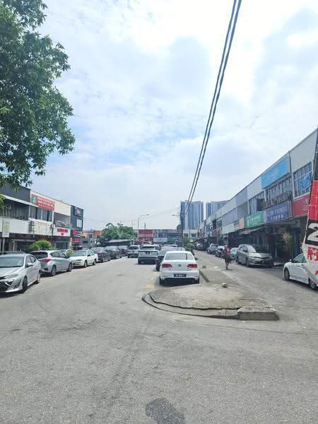 Shop for Rent in Taman Overseas Union (Taman Oug) (Jalan Klang Lama (Old Klang Road)) - ALVIN LIM - Exterior - PropertyGuru.com.my