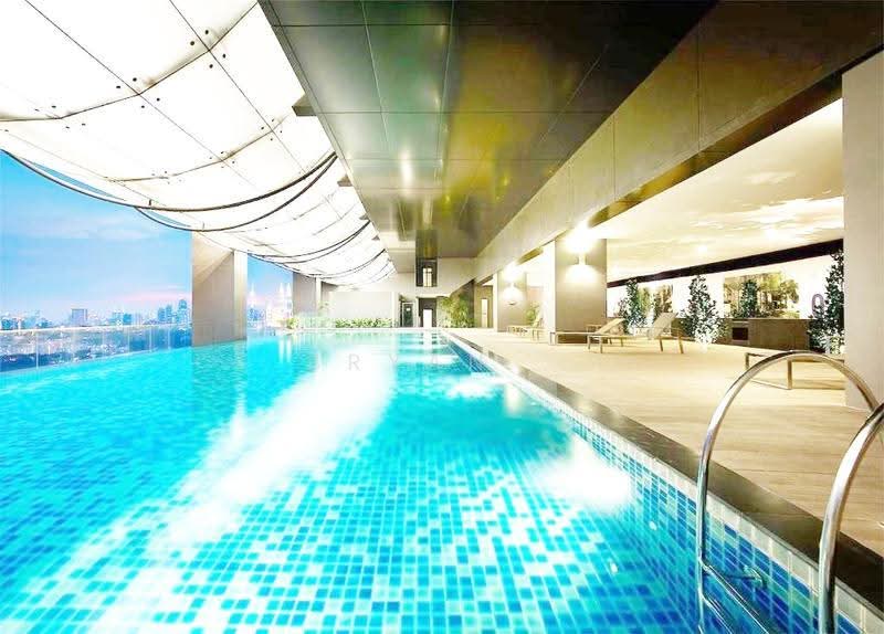 Kediaman Servis untuk Disewa di M City - Bryan . - Pool - PropertyGuru.com.my