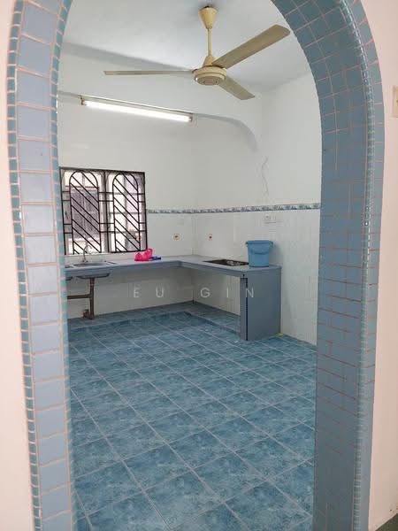 2-storey Terraced House for Sale in Seksyen 2, Taman Kinrara (Puchong) - Eu Gin - Kitchen - PropertyGuru.com.my