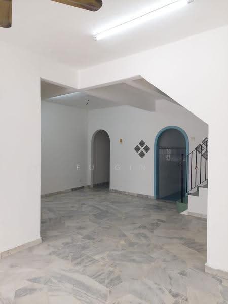 2-storey Terraced House for Sale in Seksyen 2, Taman Kinrara (Puchong) - Eu Gin - Interior - PropertyGuru.com.my