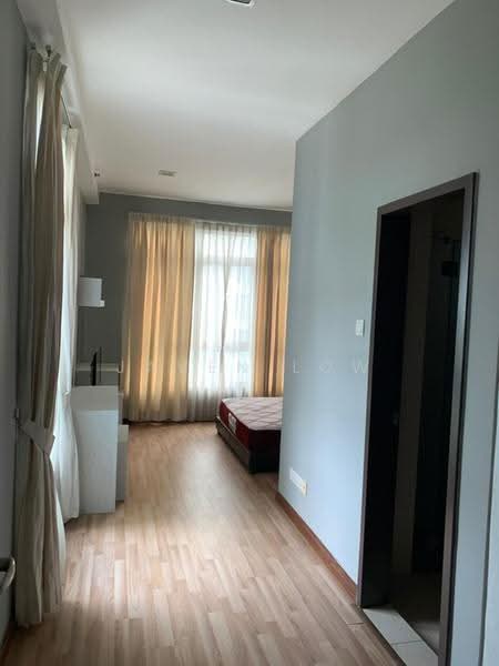 Condominium for Rent at Shaftsbury Residence - Javen Low - Corridor - PropertyGuru.com.my