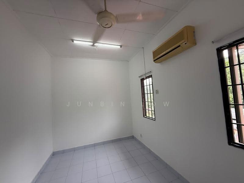 2-storey Terraced House for Sale in Bandar Kinrara Seksyen 5 (Bandar Kinrara) - Junbin Low - Interior - PropertyGuru.com.my