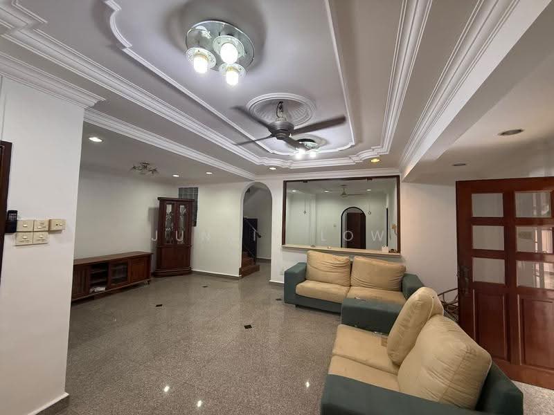 2-storey Terraced House for Sale in Bandar Kinrara Seksyen 5 (Bandar Kinrara) - Junbin Low - Living Room - PropertyGuru.com.my