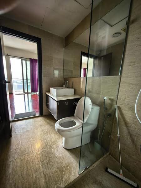 Kediaman Servis untuk Disewa di Regalia Residence - Hong . - PropertyGuru.com.my