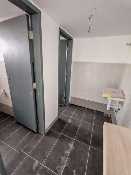 Shop / Office for Rent in Bandar Baru Permas Jaya (Permas Jaya) - Tryphaena Tan - Bathroom - PropertyGuru.com.my