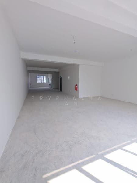 Shop / Office for Rent in Bandar Baru Permas Jaya (Permas Jaya) - Tryphaena Tan - Interior - PropertyGuru.com.my