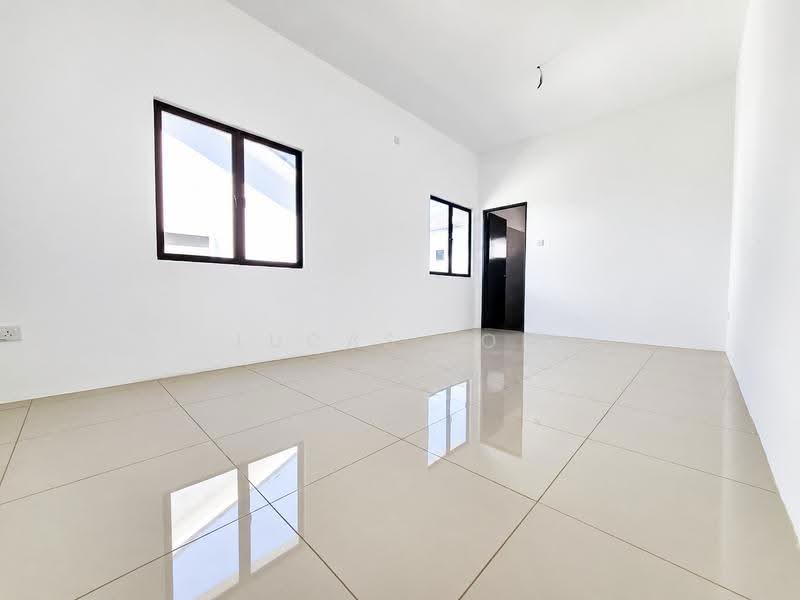 Semi-Detached House for Sale in Taman Scientex Rawang (Rawang) - Lucas Loh - Interior - PropertyGuru.com.my