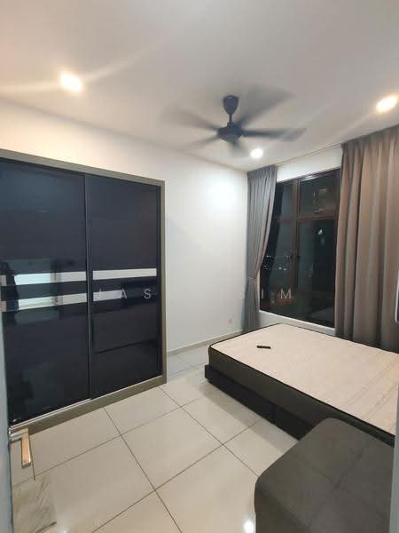 Kediaman Servis untuk Disewa di D'Summit Residences - Jason Sim - Bedroom - PropertyGuru.com.my