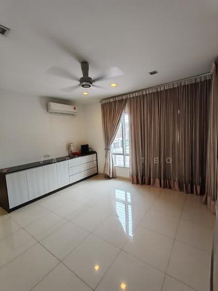 Semi-Detached House for Sale in Setia Damai (Setia Alam) - Jasmine Teo - Living Room - PropertyGuru.com.my
