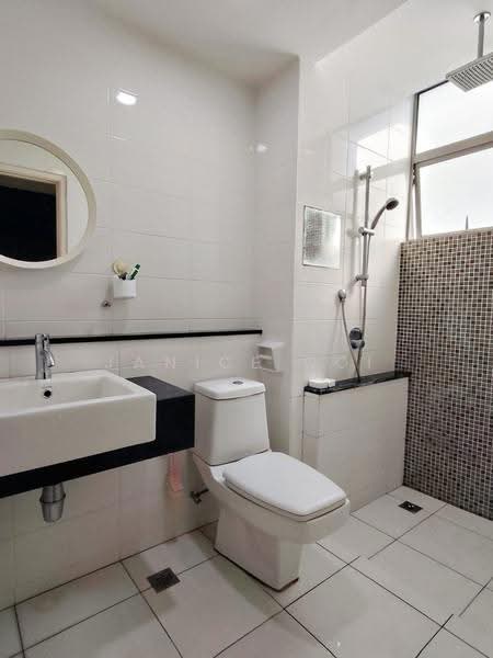 Kondominium untuk Dijual di All Seasons Park - Janice Ooi - Bathroom - PropertyGuru.com.my
