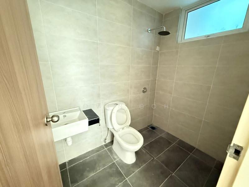 Condominium for Sale at QuayWest Residence - Joven Goh - Bathroom - PropertyGuru.com.my