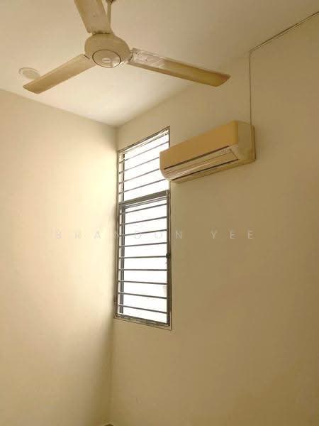 Townhouse for Rent in Taman Bukit Serdang (Seri Kembangan) - Brandon Yee - Interior - PropertyGuru.com.my