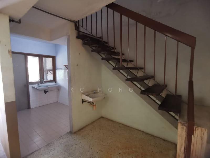 Pangsapuri untuk Disewa di Dahlia Apartment - KC Hong - Interior - PropertyGuru.com.my