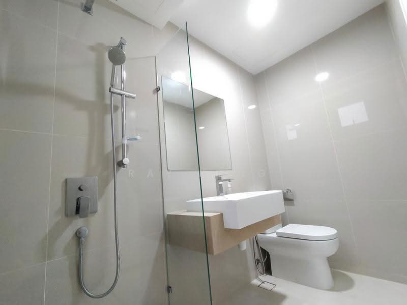 Service Residence for Rent at United Point (Residensi Berpadu) - Ray Kong - Bathroom - PropertyGuru.com.my